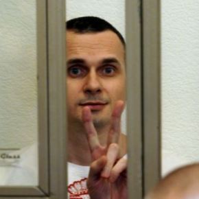 Ukrainske regissören Sentsov dömd till 20 års fängelse